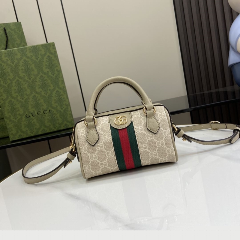 G*u*i speedy bags
